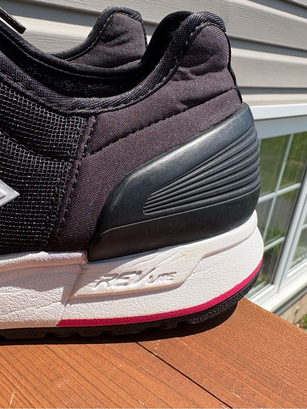 NEW BALANCE 247S LOW TRAINERS SPORTS SNEAKER WOMEN SHOES BALCK/PINK SIZE 9 - Picture 5 of 13